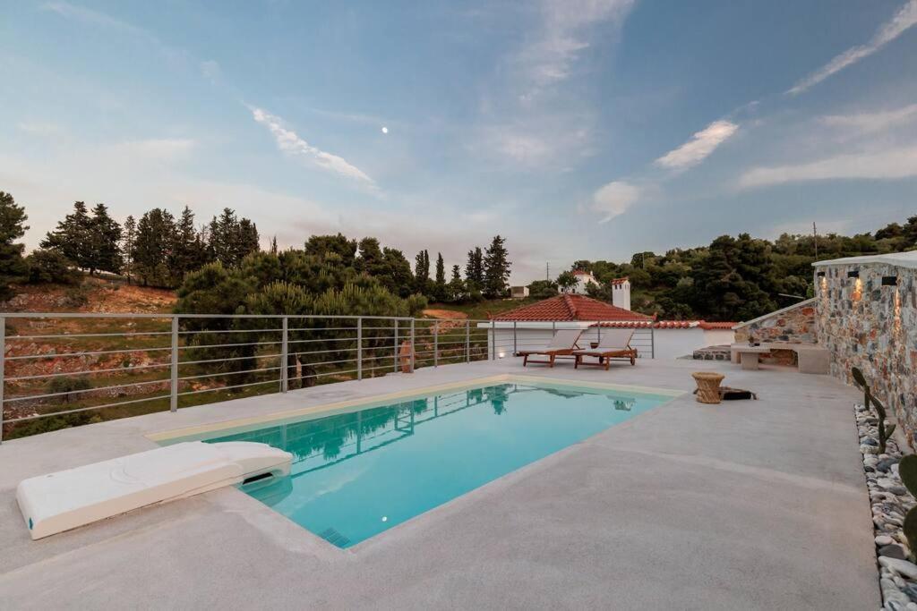 Villa Koukounaria Скопелос Экстерьер фото